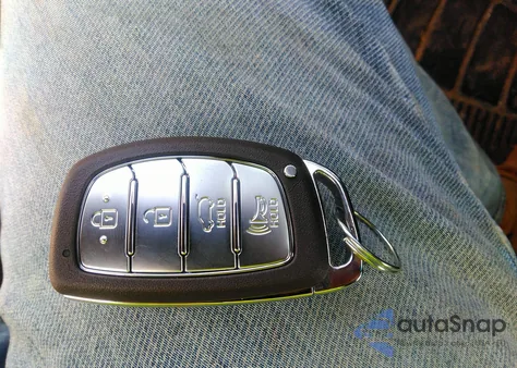 2018 Hyundai Tucson Value from USA, damaged, VIN KM8J3CA24JU631336